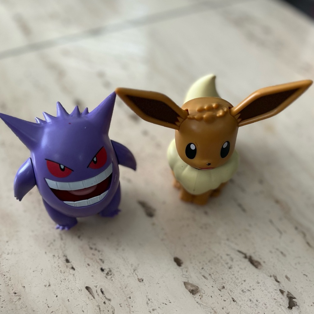 Pokemon Purple Gengar and Brown Eevee Figures